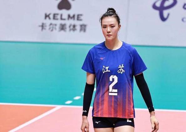 上海女排全主力不敵山東替補陣容！全運后，老將和關(guān)系戶都.