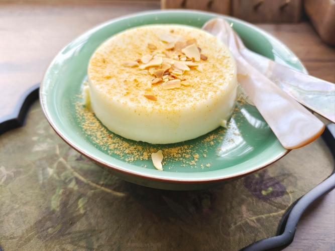 杏仁豆腐的甜蜜滋味，讓你一次嘗不夠！