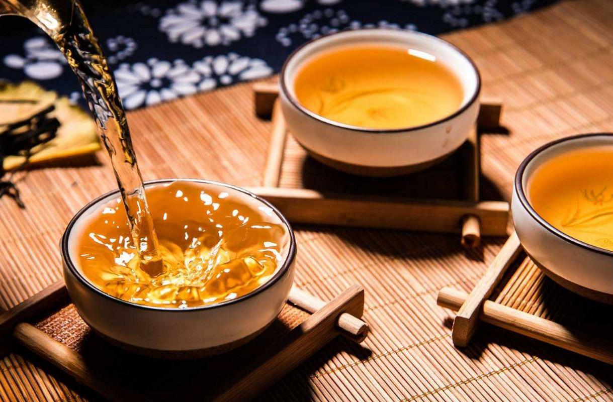 長(zhǎng)期吸煙卻又堅(jiān)持喝茶的人，后來(lái)都怎么樣了？醫(yī)生說(shuō)出實(shí)話