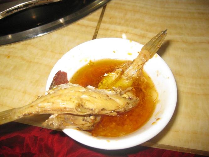 象皮魚扒皮魚就是綠鰭馬面鲀，象皮魚能做道好菜“家常燒象皮魚”