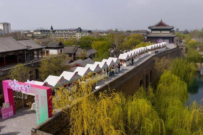 千年詩韻煥新聲，清照泉城邀您共赴春天城墻上的「游園詩局」