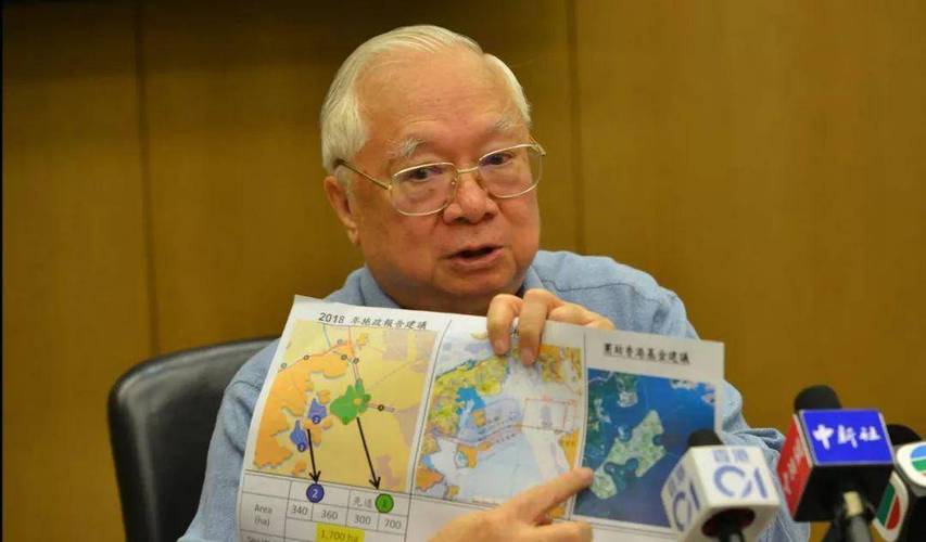胡應(yīng)湘：身價曾是李嘉誠20倍，卻因建港珠澳大橋，受到李嘉誠威脅