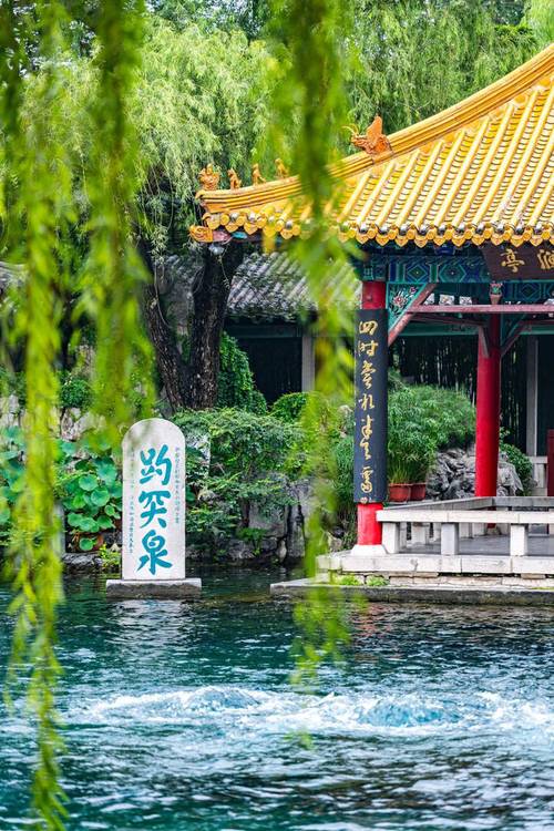 濟南這個名泉，大多游客錯過了！莫道脂甘能悅口，試將一飲勝天漿